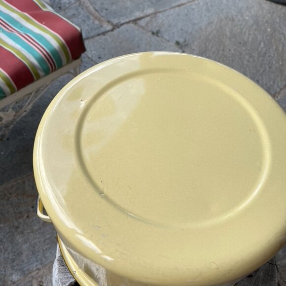 Vtg Enamelware Stock Pot Canning Butter Yellow Porcelain Enamel Lid Large 10 Qt - Picture 5 of 11